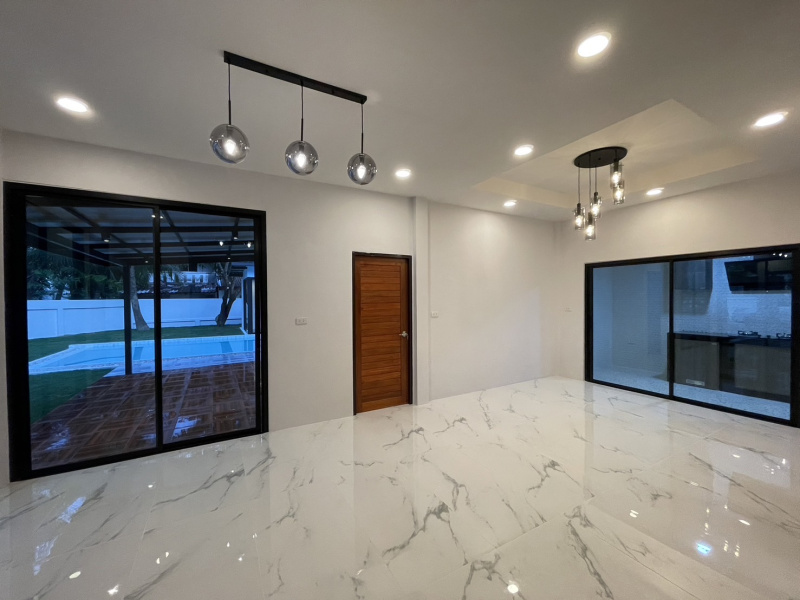 Chalong, Mueang Phuket, Phuket, 3 Bedrooms Bedrooms, ,3 BathroomsBathrooms,House,For Sale,1055