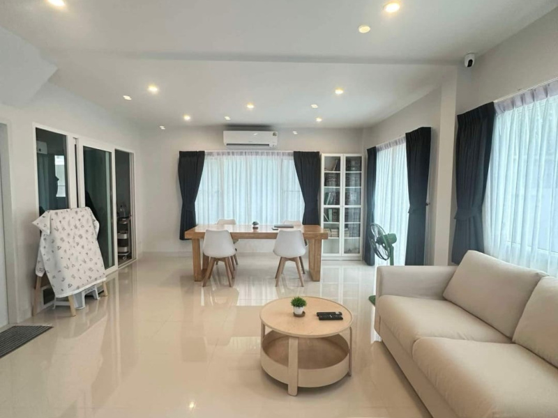 Supalai Lake Ville, Ko Kaeo, Mueang Phuket, Phuket, 3 Bedrooms Bedrooms, ,2 BathroomsBathrooms,House,For Sale,Supalai Lake Ville,1082