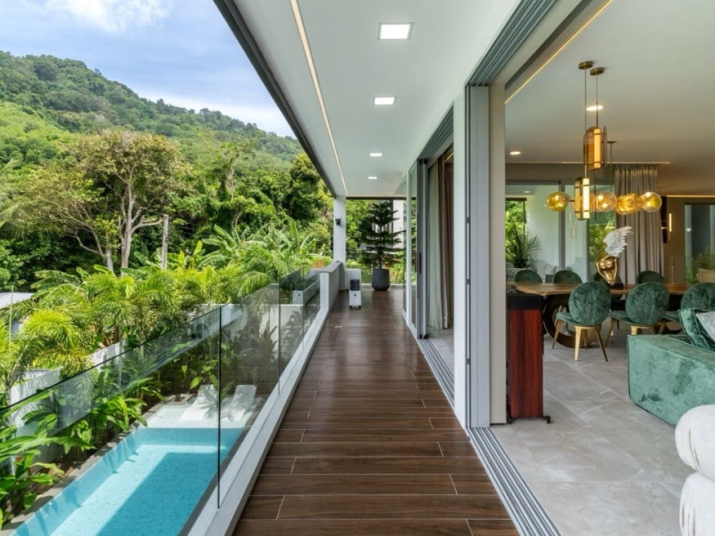 Rawai, Mueang Phuket, Phuket, 5 Bedrooms Bedrooms, ,5 BathroomsBathrooms,Villa,For Sale,1127