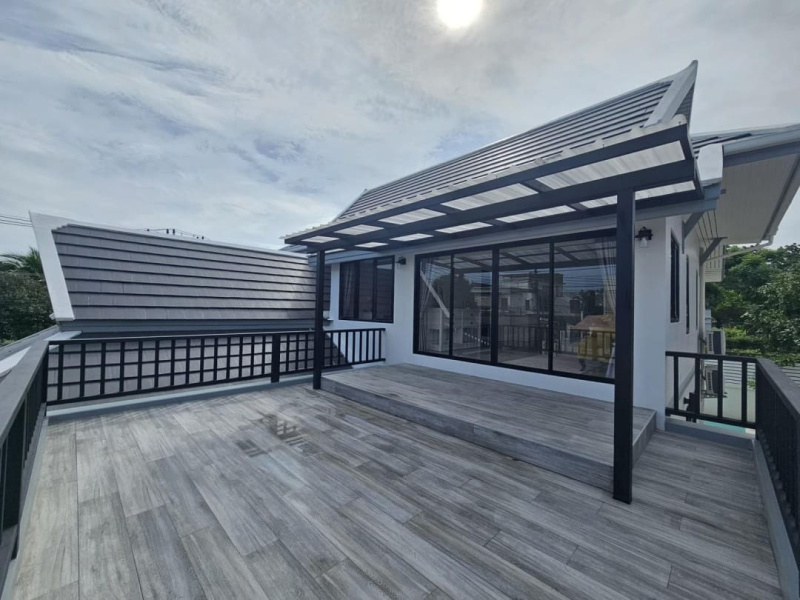Chalong, Mueang Phuket, Phuket, 4 Bedrooms Bedrooms, ,4 BathroomsBathrooms,Villa,For Sale,1132
