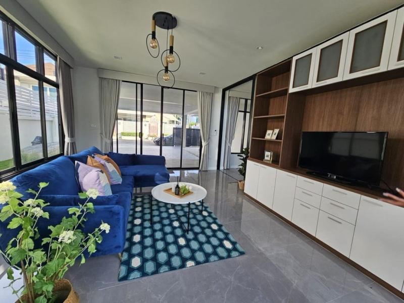 Chalong, Mueang Phuket, Phuket, 4 Bedrooms Bedrooms, ,4 BathroomsBathrooms,Villa,For Sale,1132