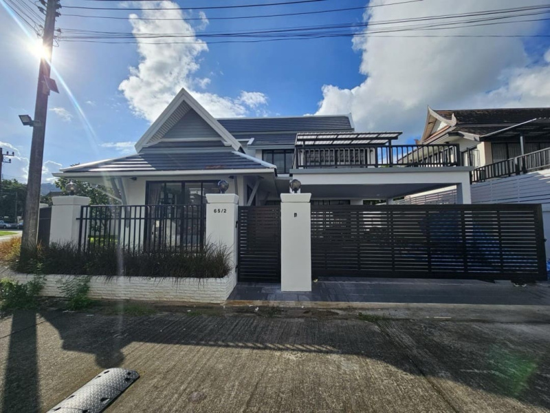 Chalong, Mueang Phuket, Phuket, 4 Bedrooms Bedrooms, ,4 BathroomsBathrooms,Villa,For Sale,1132