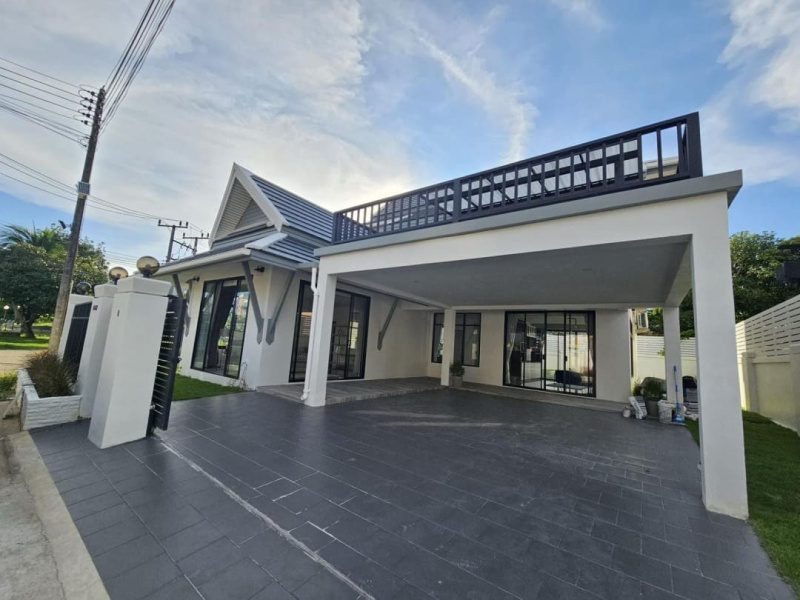 Chalong, Mueang Phuket, Phuket, 4 Bedrooms Bedrooms, ,4 BathroomsBathrooms,Villa,For Sale,1132