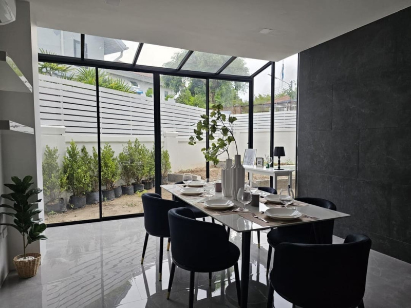 Chalong, Mueang Phuket, Phuket, 4 Bedrooms Bedrooms, ,4 BathroomsBathrooms,Villa,For Sale,1132