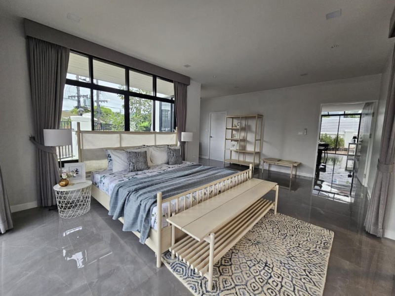 Chalong, Mueang Phuket, Phuket, 4 Bedrooms Bedrooms, ,4 BathroomsBathrooms,Villa,For Sale,1132