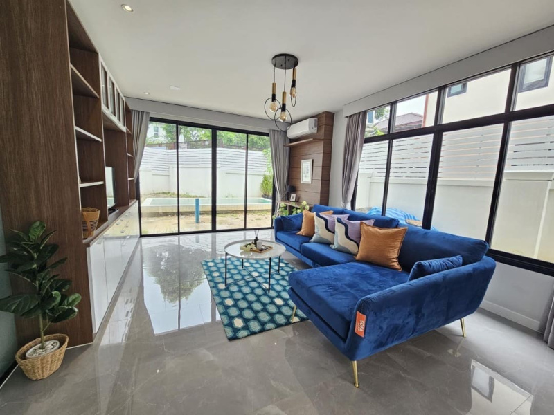 Chalong, Mueang Phuket, Phuket, 4 Bedrooms Bedrooms, ,4 BathroomsBathrooms,Villa,For Sale,1132