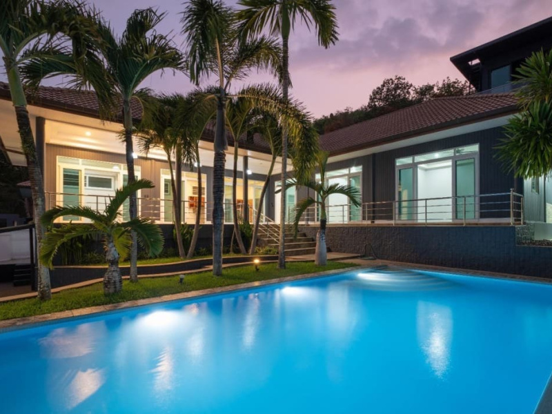 Rawai, Mueang Phuket, Phuket, 5 Bedrooms Bedrooms, ,5 BathroomsBathrooms,Villa,For Sale,1135