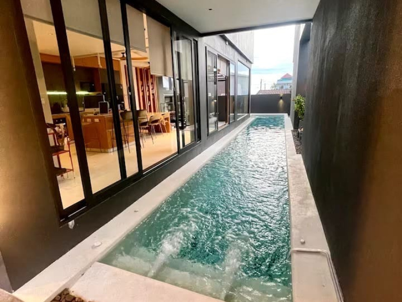 Rawai, Mueang Phuket, Phuket, 4 Bedrooms Bedrooms, ,4 BathroomsBathrooms,Villa,For Sale,1140