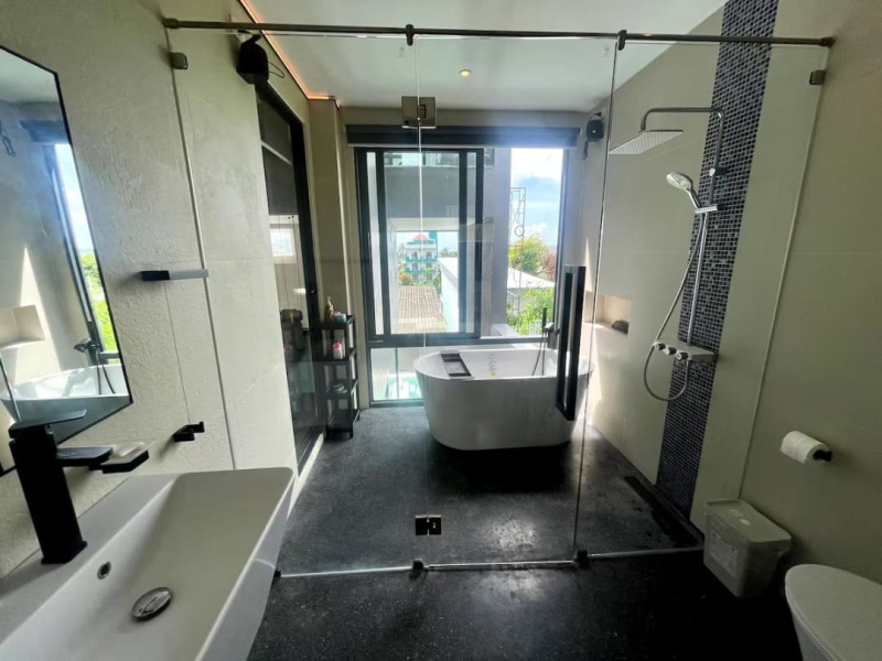 Rawai, Mueang Phuket, Phuket, 4 Bedrooms Bedrooms, ,4 BathroomsBathrooms,Villa,For Sale,1140