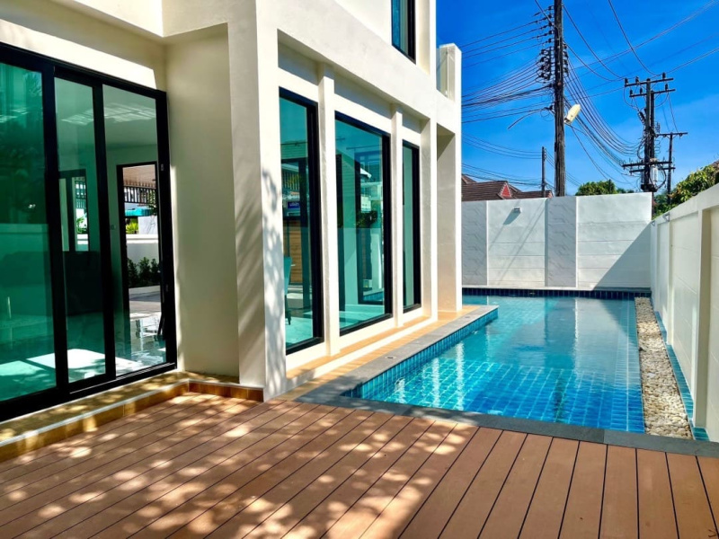 Chalong, Mueang Phuket, Phuket, 3 Bedrooms Bedrooms, ,4 BathroomsBathrooms,House,For Sale,1149