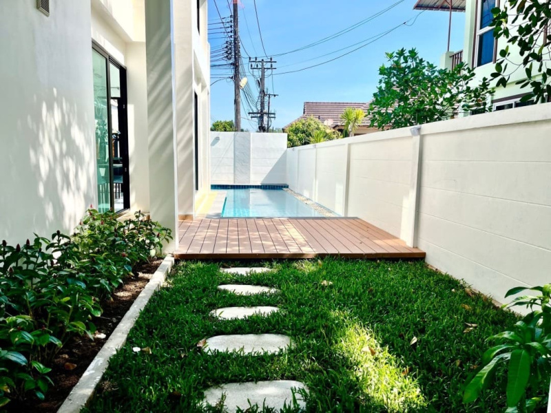 Chalong, Mueang Phuket, Phuket, 3 Bedrooms Bedrooms, ,4 BathroomsBathrooms,House,For Sale,1149