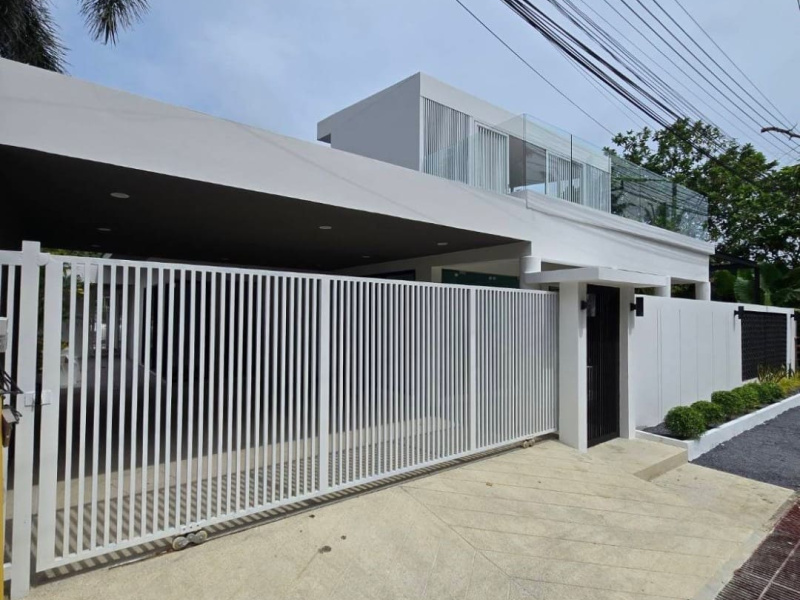 Ko Kaeo, Mueang Phuket, Phuket, 4 Bedrooms Bedrooms, ,4 BathroomsBathrooms,House,For Sale,1152