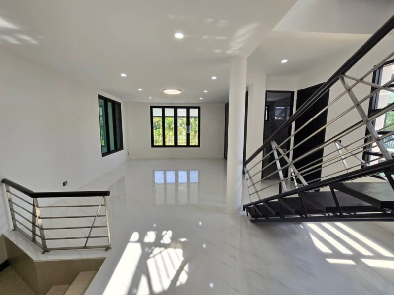 Anuphas Golf Ville, Kathu, Kathu, Phuket, 4 Bedrooms Bedrooms, ,3 BathroomsBathrooms,House,For Sale,Anuphas Golf Ville,1153