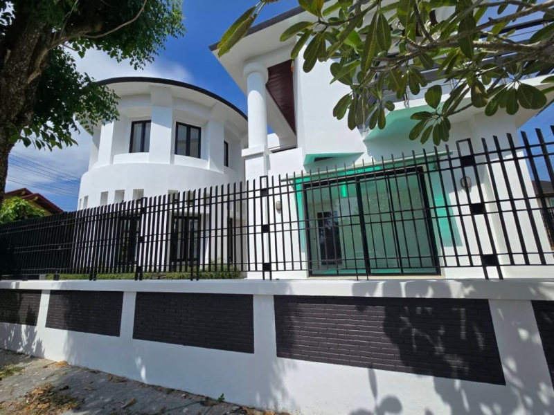 Anuphas Golf Ville, Kathu, Kathu, Phuket, 4 Bedrooms Bedrooms, ,3 BathroomsBathrooms,House,For Sale,Anuphas Golf Ville,1153