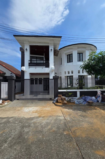 Anuphas Golf Ville, Kathu, Kathu, Phuket, 4 Bedrooms Bedrooms, ,3 BathroomsBathrooms,House,For Sale,Anuphas Golf Ville,1153