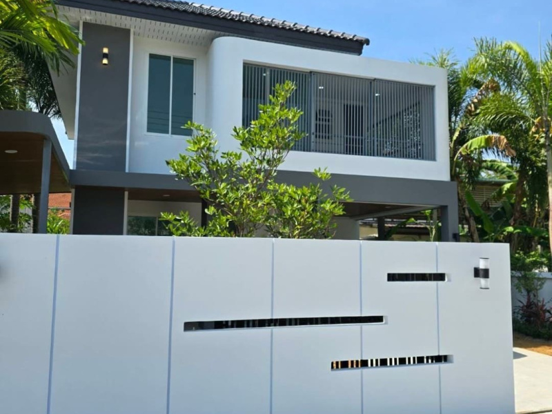Ko Kaeo, Mueang Phuket, Phuket, 4 Bedrooms Bedrooms, ,3 BathroomsBathrooms,House,For Sale,1157