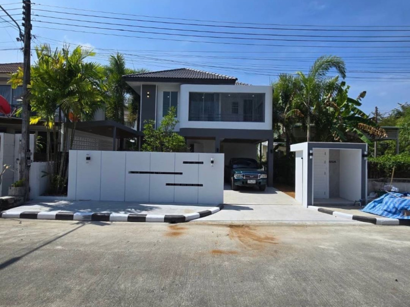 Ko Kaeo, Mueang Phuket, Phuket, 4 Bedrooms Bedrooms, ,3 BathroomsBathrooms,House,For Sale,1157