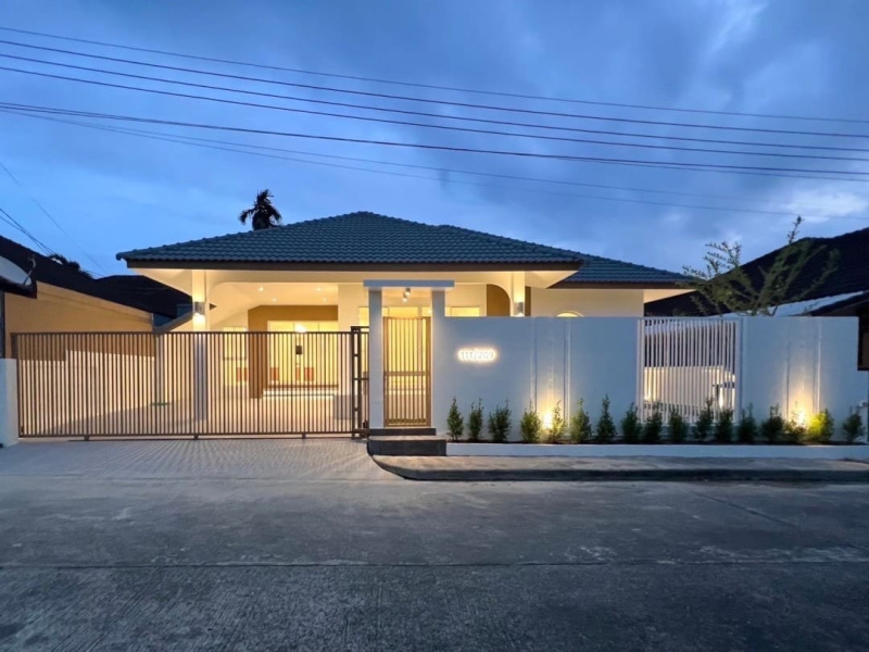 Ban Suan Neramit, Thalang, Phuket, 3 Bedrooms Bedrooms, ,2 BathroomsBathrooms,House,For Sale,Ban Suan Neramit,1170