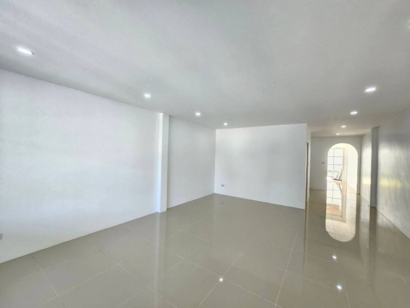 Soi Sukniran 5, Wichit, Mueang Phuket, Phuket, 3 Bedrooms Bedrooms, ,3 BathroomsBathrooms,House,For Sale,Soi Sukniran 5,1171
