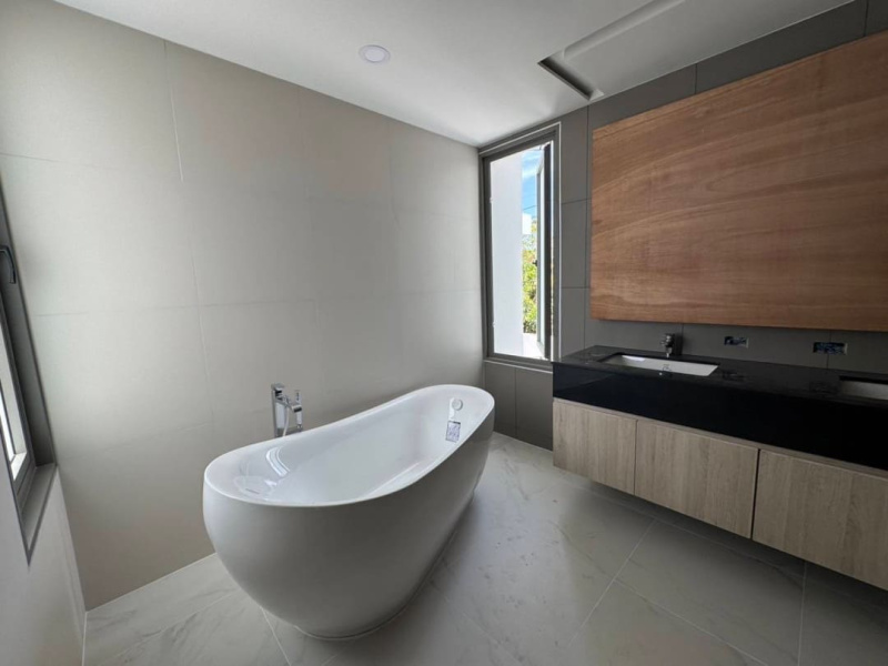Thalang, Phuket, 3 Bedrooms Bedrooms, ,2 BathroomsBathrooms,Villa,For Sale,1184