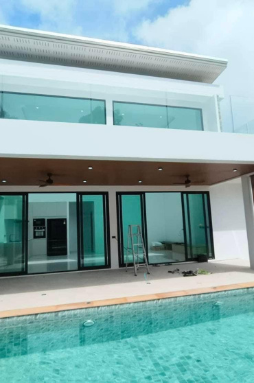 Rawai, Mueang Phuket, Phuket, 3 Bedrooms Bedrooms, ,4 BathroomsBathrooms,Villa,For Sale,1024