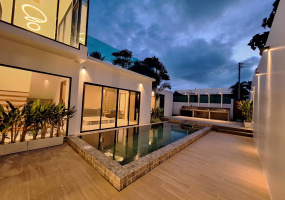 Rawai, Mueang Phuket, Phuket, 3 Bedrooms Bedrooms, ,4 BathroomsBathrooms,Villa,For Sale,1038