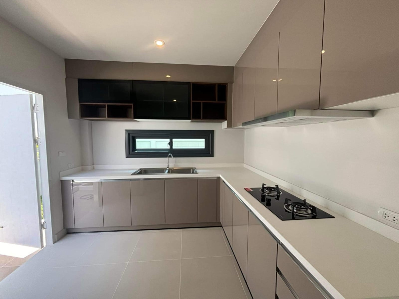 Ko Kaeo, Mueang Phuket, Phuket, 3 Bedrooms Bedrooms, ,2 BathroomsBathrooms,House,For Rent,1047